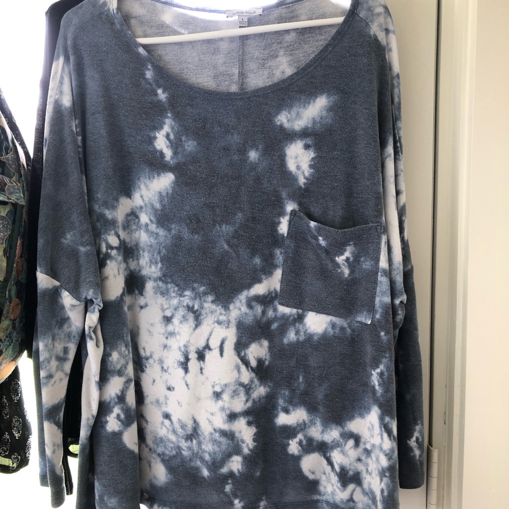 Long sleeve tunic
